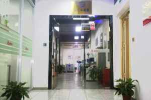 UKK 160A Din Rail <span class=keywords><strong>Unipolar</strong></span> Busbar Bloques de terminales de distribución de energía Caja de conexiones de cables - Product Image 5