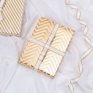 Hot bán quà tặng gói giấy tờ cuộn với dập nóng Polka Dot pentastar sọc mô hình in - Product Image 5