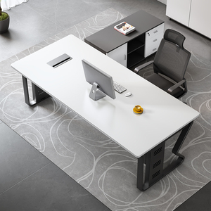 Escritorio Ejecutivo de Oficina Moderno y Exclusivo de Lujo para Jefe/CEO con Gabinete Modular Personalizable de Madera - Product Image 1
