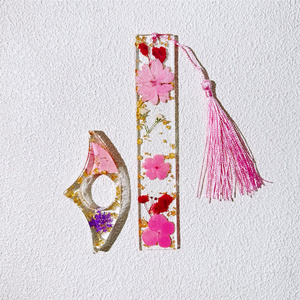 Handmade Acrylic Tùy Chỉnh Bookmark Khô Ép Hoa Với Tua Epoxy Chất Liệu Nhựa Quà Tặng Khuyến Mãi - Product Image 2