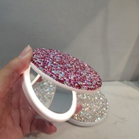 Kosmetik lipat plastik bulat modis pribadi cermin saku kompak Makeup portabel dengan lampu Led
