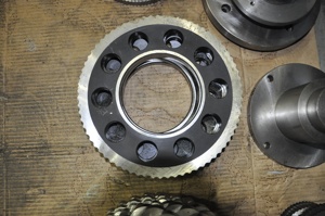 2025 mở rộng phôi hỗ trợ quá khổ yd31160 kim loại bánh răng gia công 18kw CNN bánh hobbing máy - Product Image 2