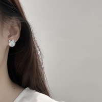 Collier en alliage de luxe coloré avec nœud perlé et coquillage, tendance, polyvalent, sophistiqué, chic, délicat, chaîne longueur ras-du-cou pour femme