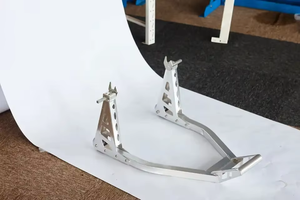 Soporte de estacionamiento de aleación de aluminio <span class=keywords><strong>para</strong></span> motocicleta, herramienta de mantenimiento, expositor, carrito universal <span class=keywords><strong>para</strong></span> motocicleta eléctrica - Product Image 3