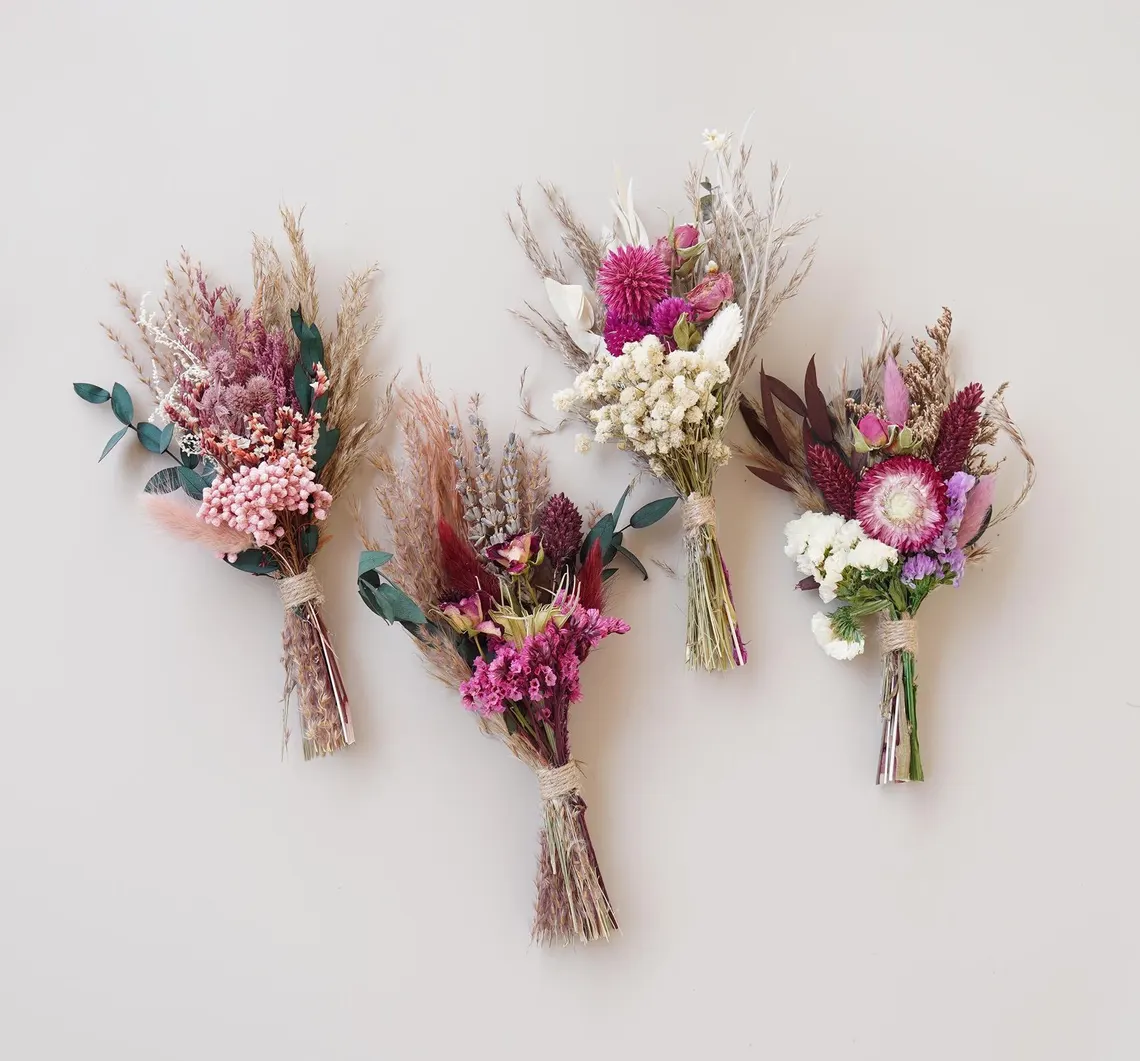 dried flower bunches