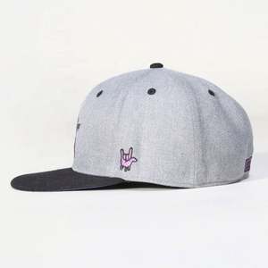 Gorras de Béisbol de Alta Calidad, 6 Paneles, Bordado 3D, Visera Plana, Dos Tonos, con Colores y Logotipo Personalizados, para Actividades al Aire Libre y Fiestas - Product Image 2