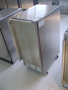 ORIEN/OEM Undercounter <b>Ice</b> <b>Machine</b>(with CE/UL/CB Certificates) Undercounter <b>Ice</b> <b>Machine</b> - Product Image 5