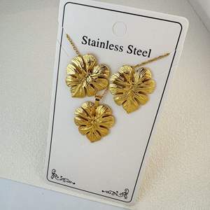 批发珠宝套装防水环保不褪色不锈钢耳环项链18K镀金 - Product Image 5