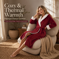 Peignoir long en flanelle pour femme, rouge et blanc contrastant, en polyester doux, à capuche, pour l'hiver, vêtement de nuit, vente en gros, personnalisable OEM