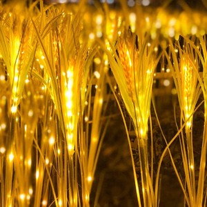 Lampes de pelouse LED paysagères étanches IP65 à piles, angle de faisceau de 360 degrés, batterie au lithium, lumières décoratives de lucioles d'extérieur - Product Image 4