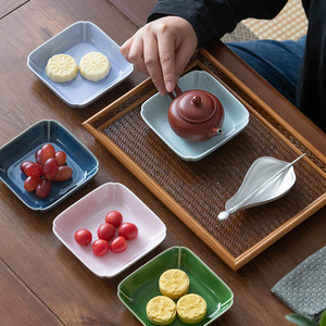 Assiette carrée en céramique, plat à collation en porcelaine pour salon de thé, fête, style simple - Product Image 2