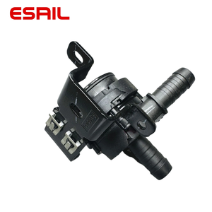 Bomba de agua auxiliar LX6118D473BAD LX6118D473HCD para Ford Escape <span class=keywords><strong>Maverick</strong></span> Lincoln 20-23 - Product Image 1