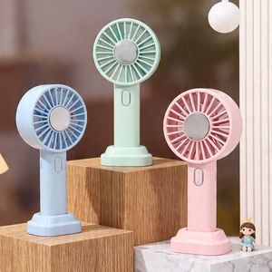 Ventilador de Mano Recargable Portátil con Base Desmontable, Motor de CC de 5 W, Tres Velocidades, Uso en Escritorio - Product Image 4