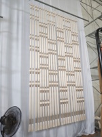 Paravent en macramé fait main avec pompons, directement de l'usine, pour la décoration commerciale et résidentielle
