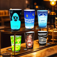 Individuelles Logo 12/14/16oz PS Kunststoff Leuchtender LED-Getränkebecher Bar-Zubehör Flüssigkeitsaktivierter Leuchtender LED-Glasbecher für Partys und Bars