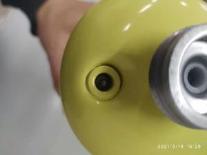 DOT39 standard 1l vide r134a poids <span class=keywords><strong>de</strong></span> remplissage <span class=keywords><strong>de</strong></span> la <span class=keywords><strong>bouteille</strong></span> <span class=keywords><strong>de</strong></span> <span class=keywords><strong>gaz</strong></span> 1kg pour les lasers candela - Product Image 3