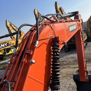 Excavadora Usada Doosan 225 de 22 Toneladas, Excavadora de Cadenas Doosan DX225LC de Segunda Mano en Venta - Product Image 2