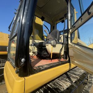 Vente flash : Excavatrice sur chenilles hydraulique Caterpillar CAT320BL d'occasion, pompe à aubes, 20 tonnes, machine de construction, faible nombre d'heures de travail - Product Image 5