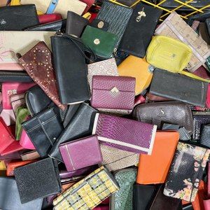 A11-2 gebrauchte Brieftasche Großhandel Männer und Frauen Brieftaschen Mini Geldbörse Second Hand Tasche Karten halter Leder Clutch in gutem Zustand - Product Image 2