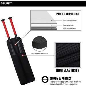 Mochila Deportiva Multifuncional de Gran Capacidad Personalizada en Color Negro para Hockey y Béisbol - Product Image 4