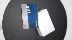 บัตรสมาชิกร้านค้าสุดหรูพร้อมแถบแม่เหล็กและช่องเซ็นชื่อ - Product Image 3