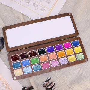 Caja de madera de nogal hecha a mano 24 colores nacarado sólido acuarela pintura conjunto brillo metálico paleta de colores - Product Image 6