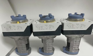 Actuador electromecánico SAX61.03 S55150-A100 SAX81.00 S55150-A102 SAX81.03 S55150-A103 800 N, 20 mm, 24 V, control manual - Product Image 1
