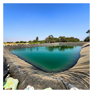 Geomembrana de polietileno de alta densidad según la norma IS 15351:2015 disponible desde 0.2 mm hasta 2 mm de espesor. Se utiliza para estanques y canales. - Product Image 1