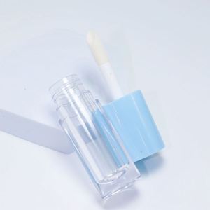 หลอดลิปกลอส Big Doe Foot แบบใส หัวแปรงใหญ่ สีชมพู ขนาด 6 มล. พร้อมแปรงทาปากขนาดใหญ่ - Product Image 2