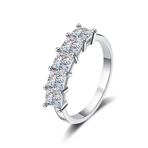 2023 Jewelry Baguette VVS Diamond Moissanite Ring 925 Sterling Silver Wedding Jewelry Moissanite Jewelries Supplier