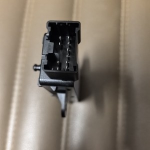 Interruptor de asiento delantero derecho 870166CA0A para Nissan Teana Maxima AT con transmisión automática - Product Image 3