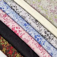 Tissu Jacquard Brocart Fleur Rose 3D Personnalisable en Fil Teint 100% Polyester de Haute Qualité pour Robes, Sacs et Mariages