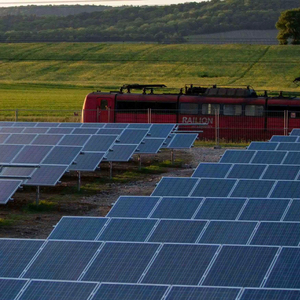 Système de stockage d'énergie hybride PCS 30 kW 1 MW, convertisseur de puissance polyvalent pour divers systèmes solaires - Product Image 6