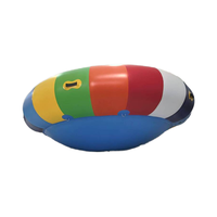 Bateau de disco gonflable de l'eau de 6 personnes 3m bateau fou de 8 personnes pour l'équipement de jeu de l'eau