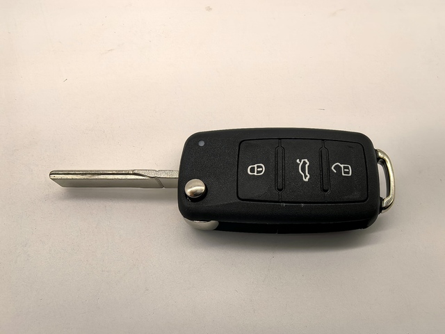 3-Button AJ Folding ABS Material Key Shell Replacement for VW 202AD Made in China