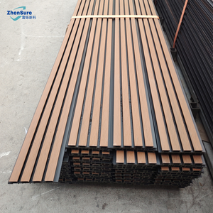 Système de panneaux muraux et de grilles en plastique-<span class=keywords><strong>bois</strong></span> WPC pour façades extérieures modernes - Product Image 2