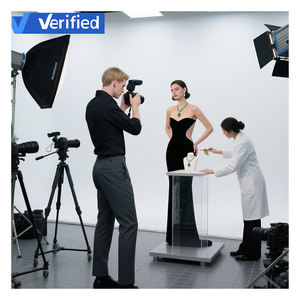 Servizio Professionale di Fotografia per Abbigliamento, Foto Flat Lay in <span class=keywords><strong>Studio</strong></span> e Immagini Lifestyle per Listing su AMZ, Design di Contenuti - Product Image 2