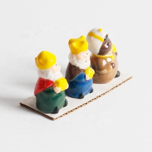 Adorable gâteau de Noël TrinketsThree King avec boîte 3.5cm Figurine en porcelaine pour <span class=keywords><strong>Epiphanie</strong></span> - Product Image 6