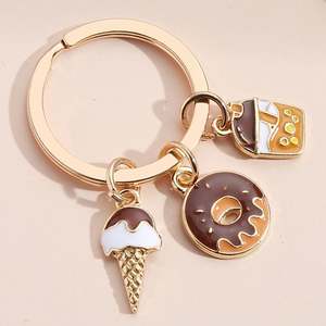 Porte-clés Alimentaire Émail Mignon Dessin Animé <span class=keywords><strong>Pain</strong></span> Gâteau Frites Fromage <span class=keywords><strong>Sandwich</strong></span> Donut Hamburger Hot Dog Glace Café Porte-clés en métal - Product Image 3