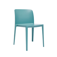 Chaise d'accueil pour restaurant et cantine avec renfort UV en fibre de verre polypropylène vierge