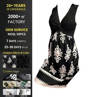 Robe mini sans manches personnalisée, imprimée noir et blanc, à col en V torsadé, motif floral damassé, taille empire, élégante pour soirée d'été, OEM ODM