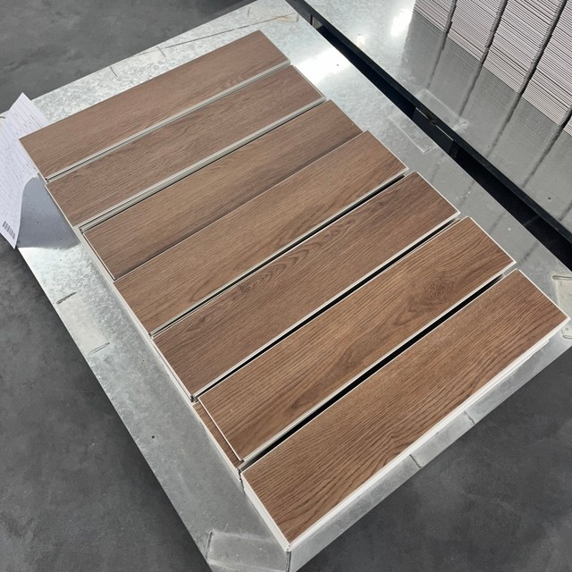 Wood Texture Herringbone SPC Flooring 5mm 0.5mm Wear Layer Click Lock for Flooring Distributors