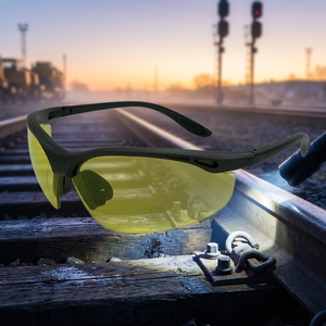 Lunettes de sécurité polarisées enveloppantes ANSI Z87.1 CE EN166, verres PC deux pièces, monture en nylon, branches en TPR, haute résistance aux chocs, pour le travail - Product Image 1