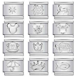 Bracelet modulaire italien DIY en acier titane avec breloques de dessins animés, ensemble cadeau unisexe - Product Image 1