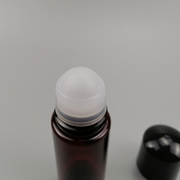 Bouteilles en plastique opaques brunes rechargeables de 70ml rouleau de déodorant cosmétique vide à large ouverture sur bouteille de gros