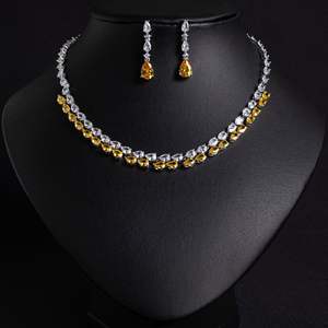 <span class=keywords><strong>ชุด</strong></span>เครื่องประดับเจ้าสาวสไตล์<span class=keywords><strong>เกาหลี</strong></span>แบบใหม่ ต่างหูและสร้อยคอทองแดงประดับเพชรทรงห<span class=keywords><strong>ย</strong></span>ดน้ำ สำหรับ<span class=keywords><strong>ชุด</strong></span>แต่งงาน ดีไซน์เฉพาะกลุ่มสำหรับ<span class=keywords><strong>ผู้หญิง</strong></span> - Product Image 4