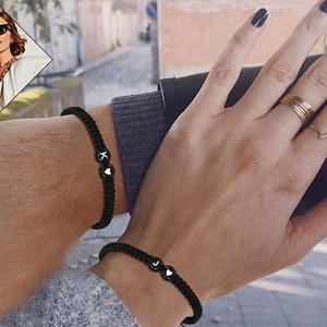 Nouveau bracelet tissé fait main coeur noir et blanc 26 lettres, bracelet de couple à la mode et polyvalent en gros - Product Image 2