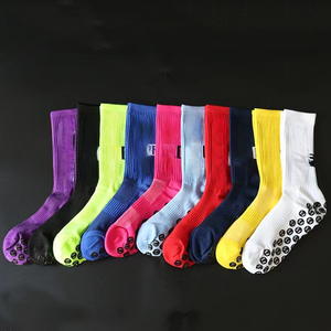 Calcetines de Fútbol con Diseño de Cara Sonriente, Calcetines Deportivos de Entrenamiento Profesional hasta la Pantorrilla, Calcetines Antideslizantes para Yoga y <span class=keywords><strong>Trampolín</strong></span>, Venta al Por Mayor Personalizada OEM - Product Image 3