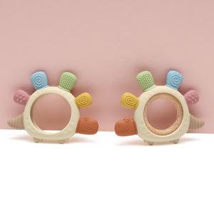 Jouets de <span class=keywords><strong>dentition</strong></span> en bois personnalisés pour bébés en silicone de qualité alimentaire anneaux de <span class=keywords><strong>dentition</strong></span> de style dinosaure en silicone de dessin animé <span class=keywords><strong>anneau</strong></span> de <span class=keywords><strong>dentition</strong></span> en bois de hêtre pour bébés - Product Image 5