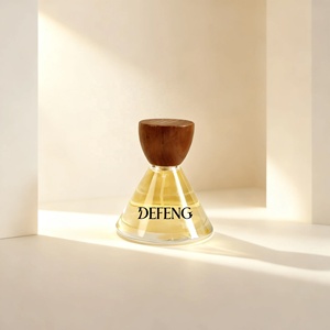 Flacons <span class=keywords><strong>de</strong></span> <span class=keywords><strong>parfum</strong></span> en verre personnalisés <span class=keywords><strong>de</strong></span> luxe, flacons à pompe anti-fuite uniques avec couleur personnalisée - Product Image 5